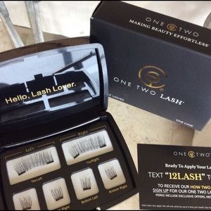 One Two Cosmetics Uptown Lashes Regular